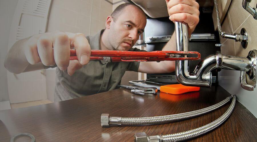 Local expert plumbing services in Elmora, PA